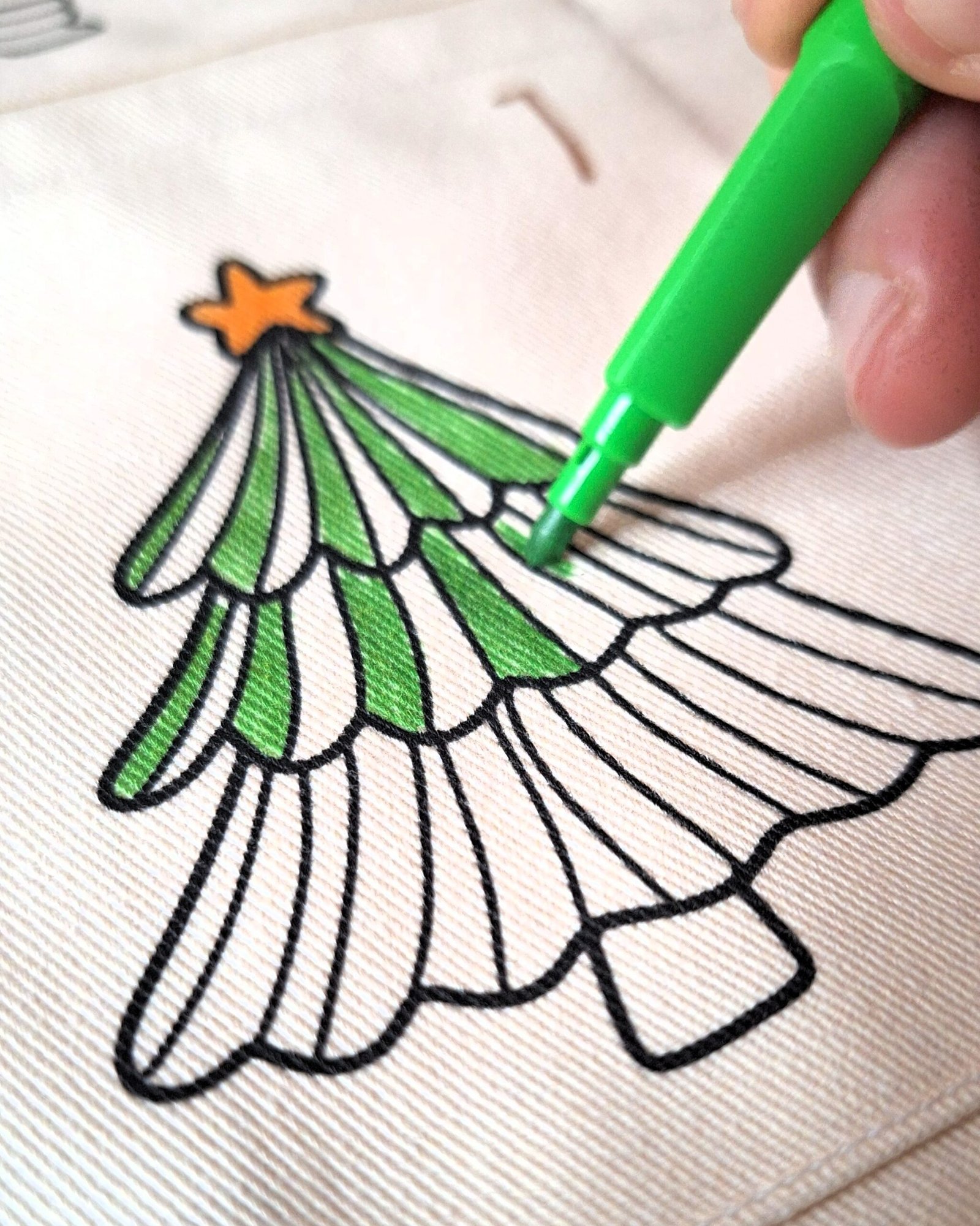 Calendario dell'Avvento da colorare con pennarelli lavabili