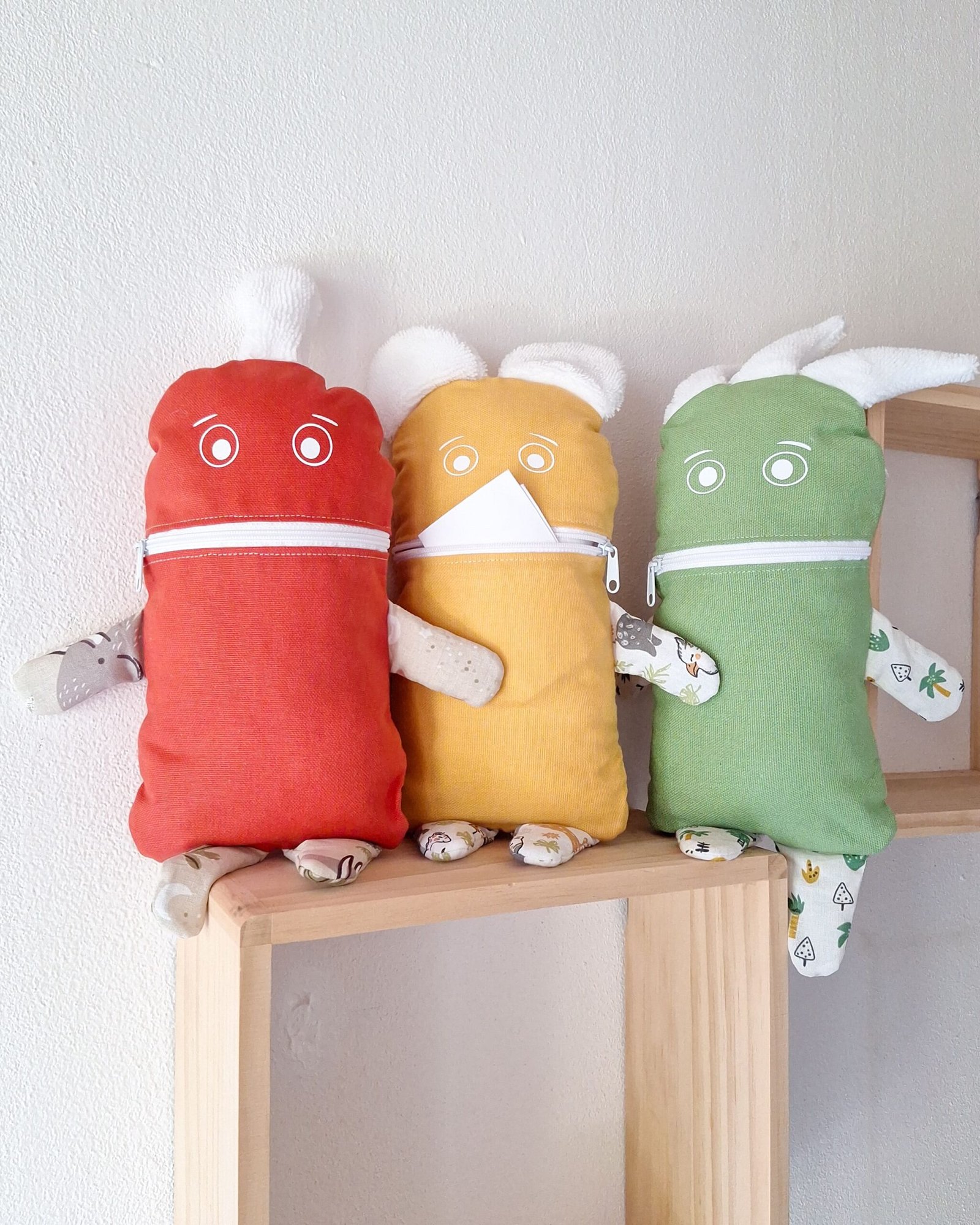 Mangiapensieri arancione verde lime e senape